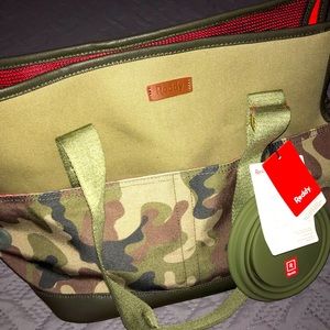 reddy pet tote